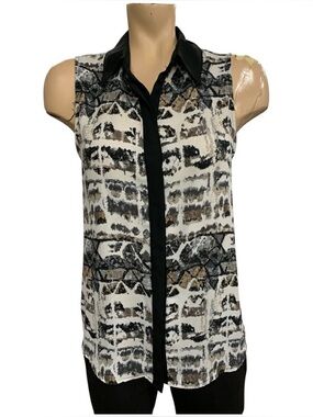 Mossimo Supply Co. Sleeveless Printed Button-Front Top Black, White & Tan Size M